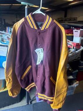 New with Tags DeLONG 3XL Varsity Jacket Maroon Wool with Gold Leather Sleeves
